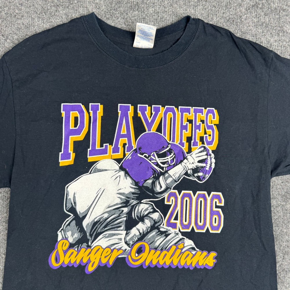 Gildan T-Shirt Mens Size M Black 2006 Sanger Indians Football Playoffs Graphic